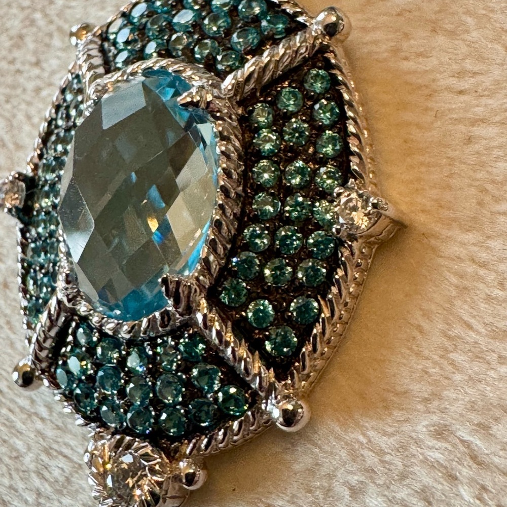 Judith Ripka Stunning Silver and Blue Topaz Dangle Earrings - Picture 7 of 8